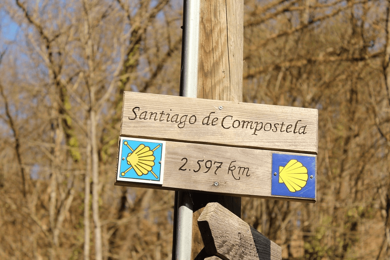 De Pelgrimstocht Naar Santiago De Compostela Tweevoeter